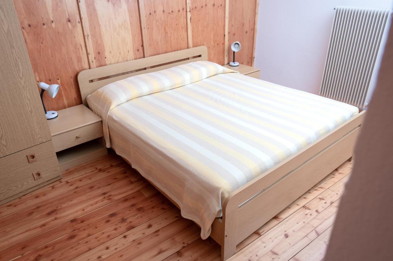 Casa Vacanze La Maddalena Sant'Orsola Екстер'єр фото