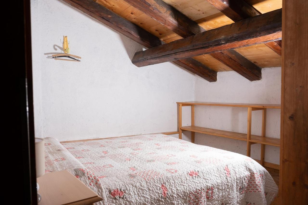 Casa Vacanze La Maddalena Sant'Orsola Екстер'єр фото
