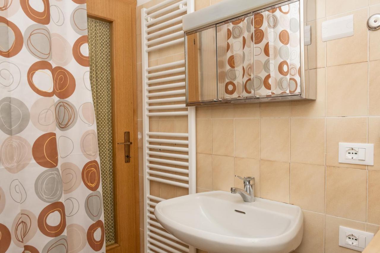 Casa Vacanze La Maddalena Sant'Orsola Екстер'єр фото