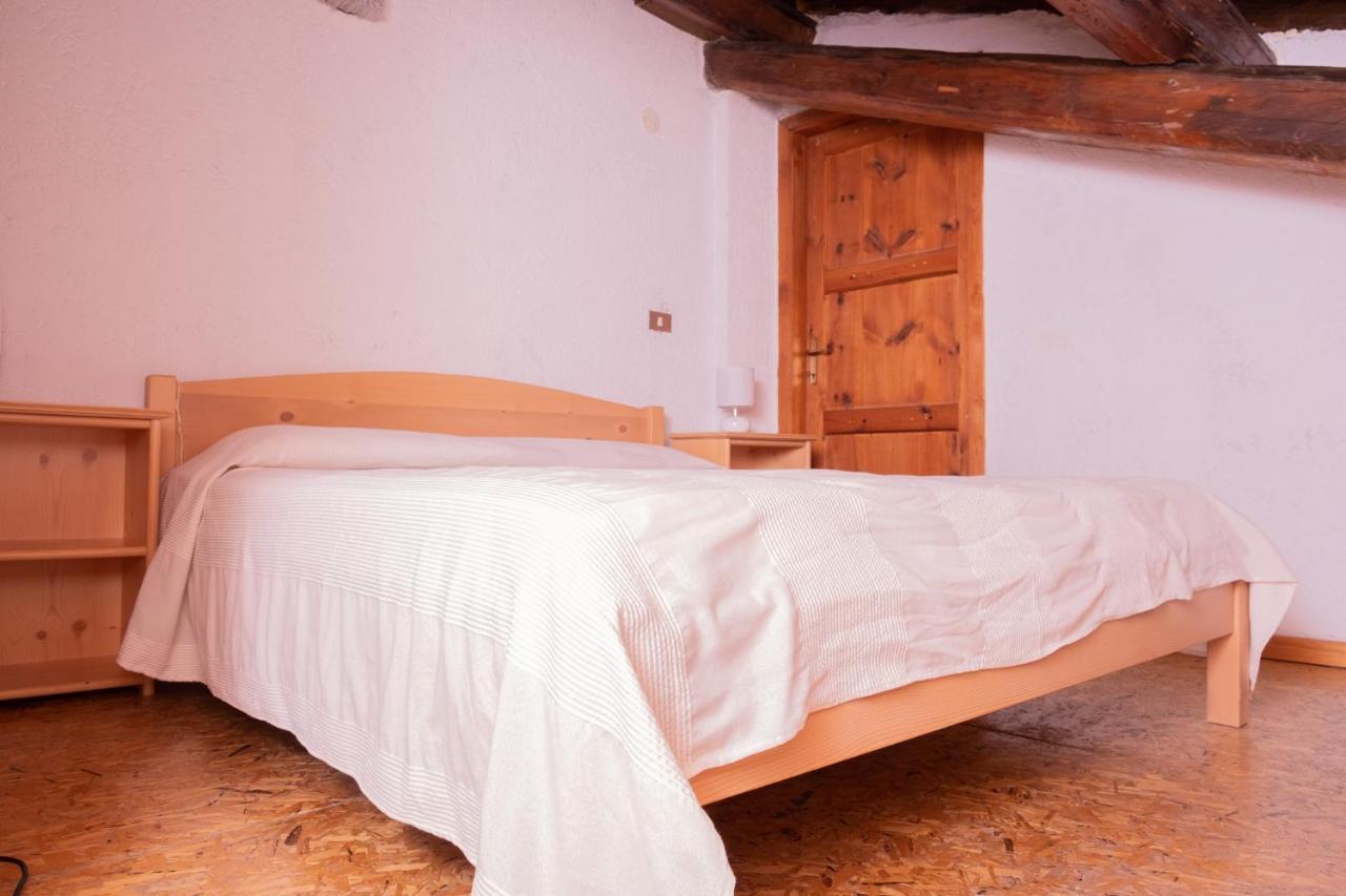 Casa Vacanze La Maddalena Sant'Orsola Екстер'єр фото