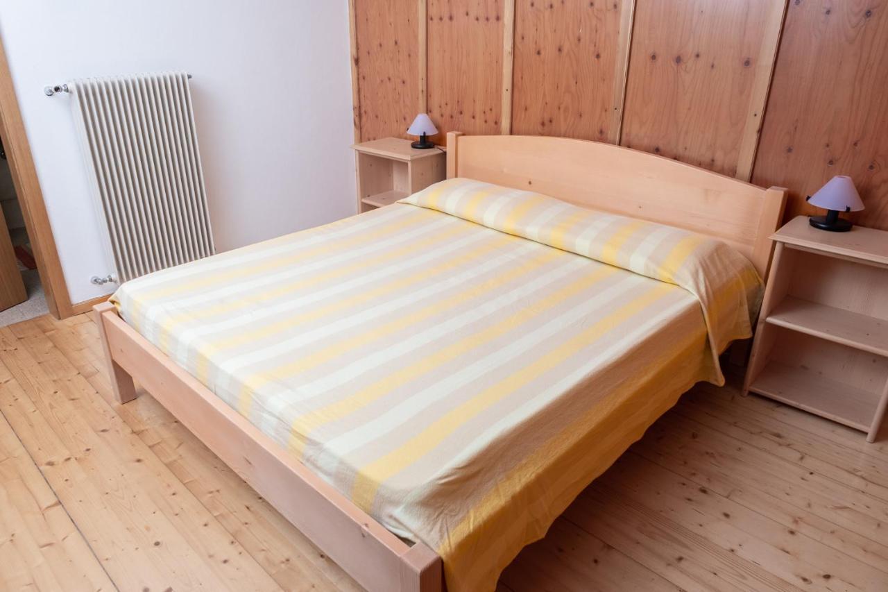 Casa Vacanze La Maddalena Sant'Orsola Екстер'єр фото
