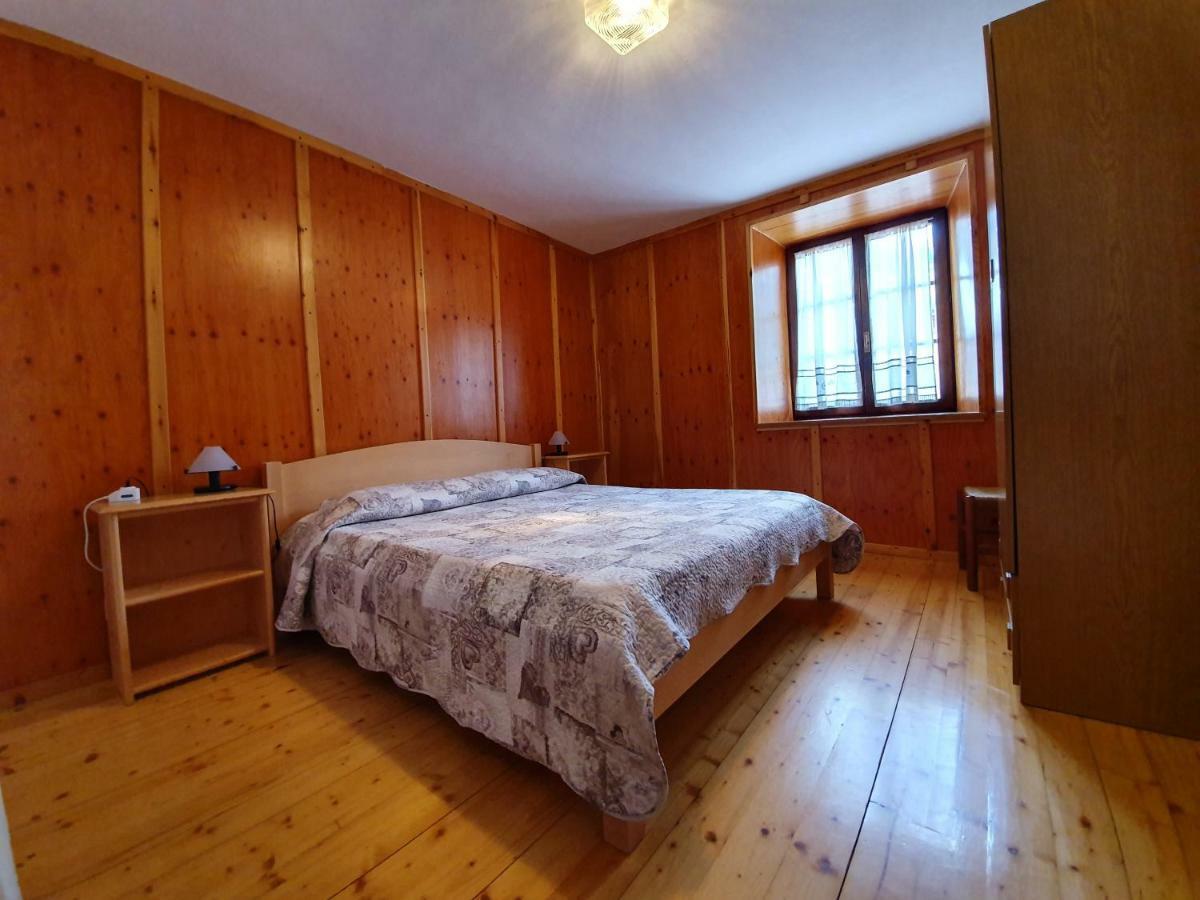 Casa Vacanze La Maddalena Sant'Orsola Екстер'єр фото